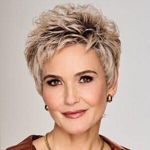 RAQUEL WELCH STRAIGHT CHIC (PETITE/AVERAGE) in RL10/12 Sunlit Chestnut